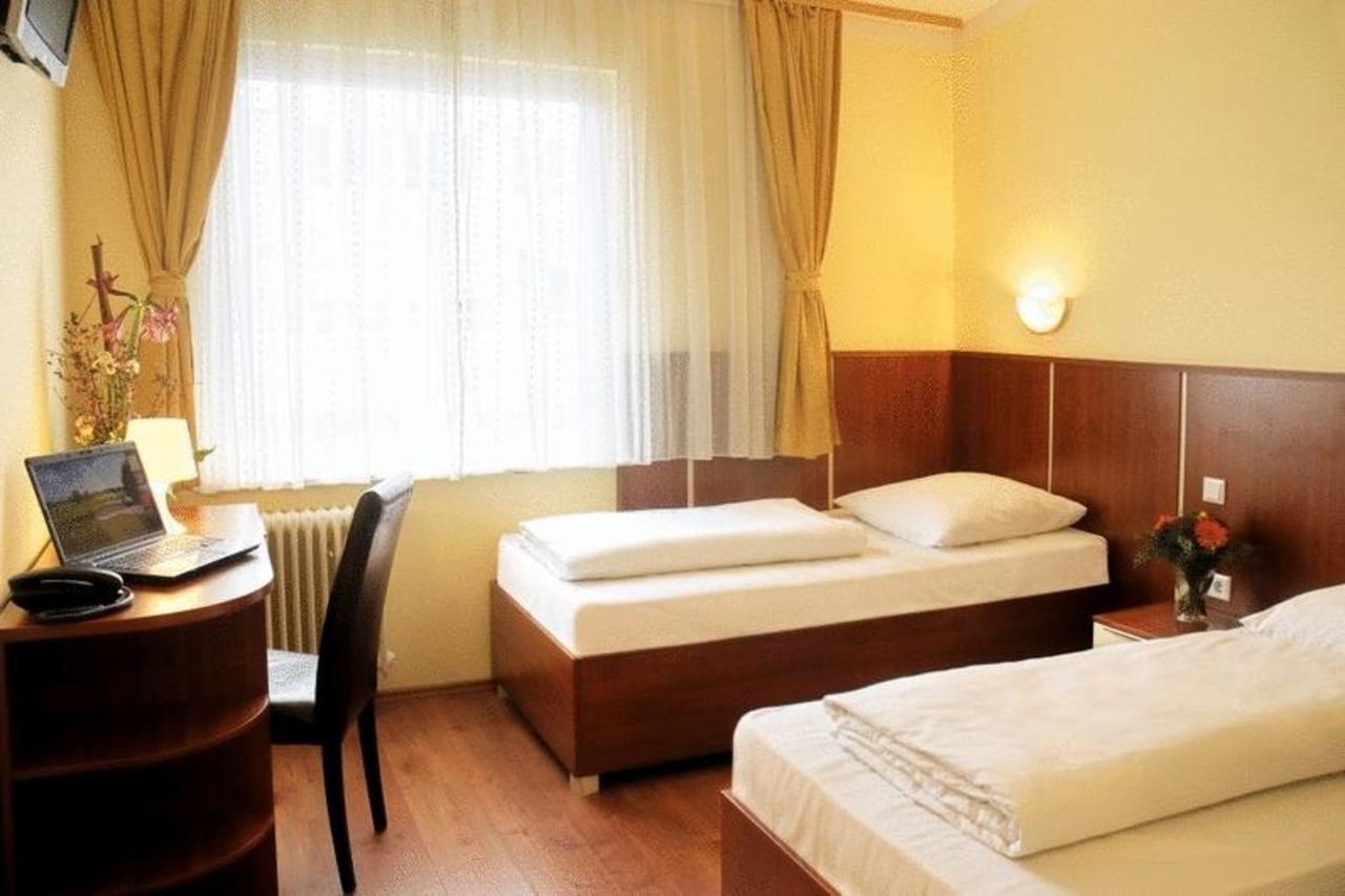 Atlas City Hotel München Szoba fotó