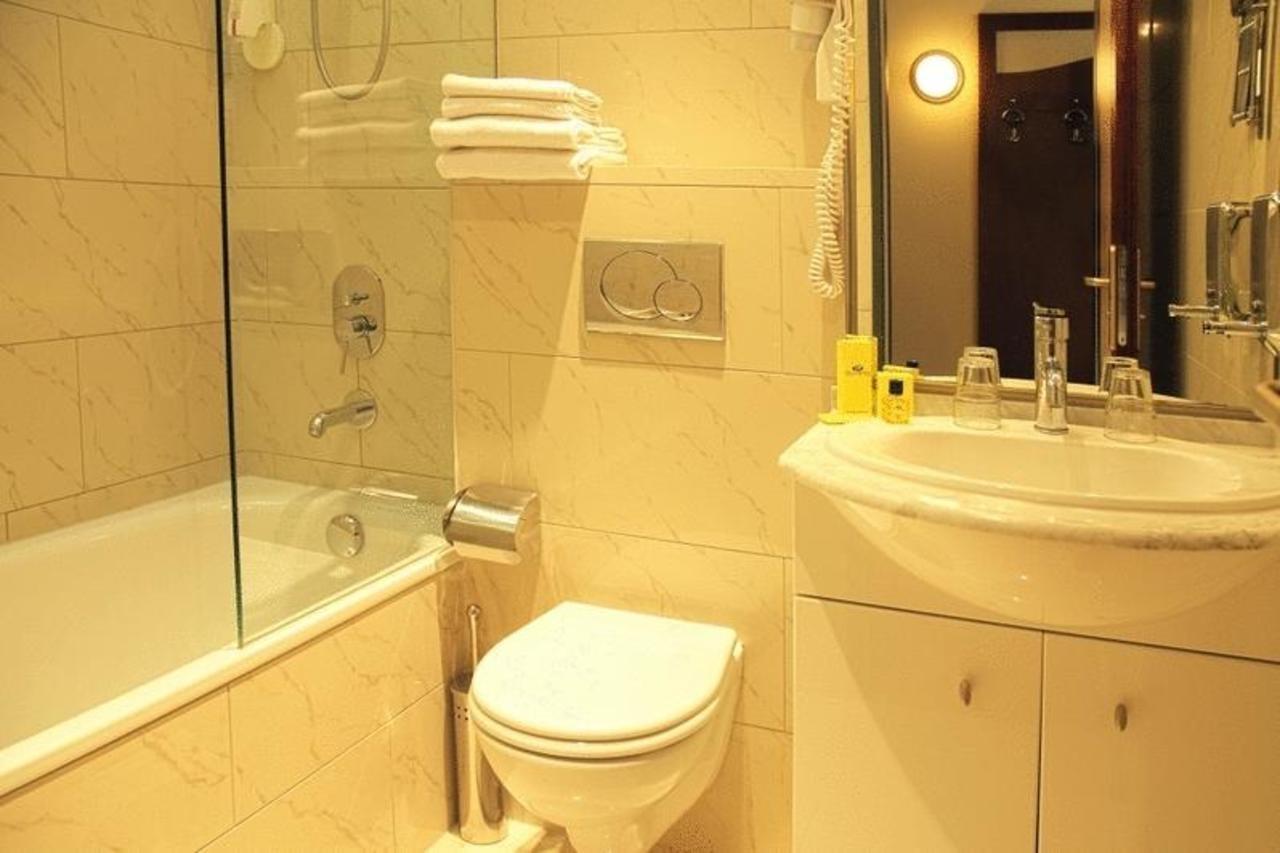 Atlas City Hotel München Szoba fotó